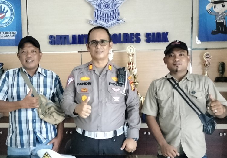 AKP FANDRI. S.H Kasat Lantas Polres Siak Sambut Baik Awak Media Audensi Dan Silaturahmi. 