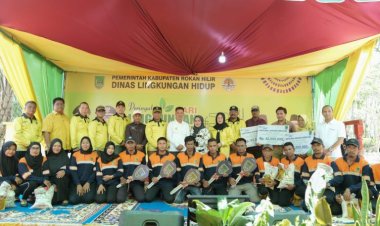 Peringatan HLH Sedunia, DLH Rohil Tanam 500 Pohon