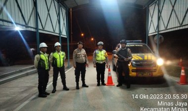 Antisipasi Gangguan Keamanan Di Wilayah Kecamatan Minas, Personil Polsek Minas Lakukan Giat KRYD 