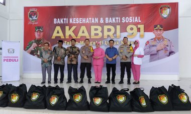 Peringati 32 Tahun Alumni Akbar 91 Kapolres Siak Gelar Bakti Sosial