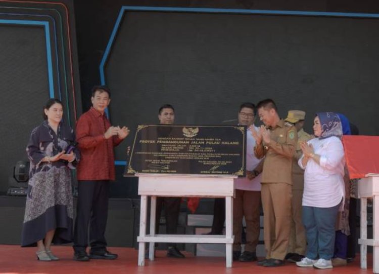 Habiskan Anggaran Rp34 Miliar, Bupati Rohil Resmikan Penggunaan Pembangunan Jalan di Pulau Halang