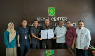 POSBAKUMADIN LIMA PULUH KOTA TANDATANGANI PERJANJIAN KERJASAMA DENGAN PN TANJUNG PATI