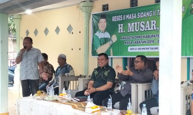 "Serap Aspirasi: H. Musar, SH Gelar Reses untuk Mendengarkan Curhatan Warga di Tualang."