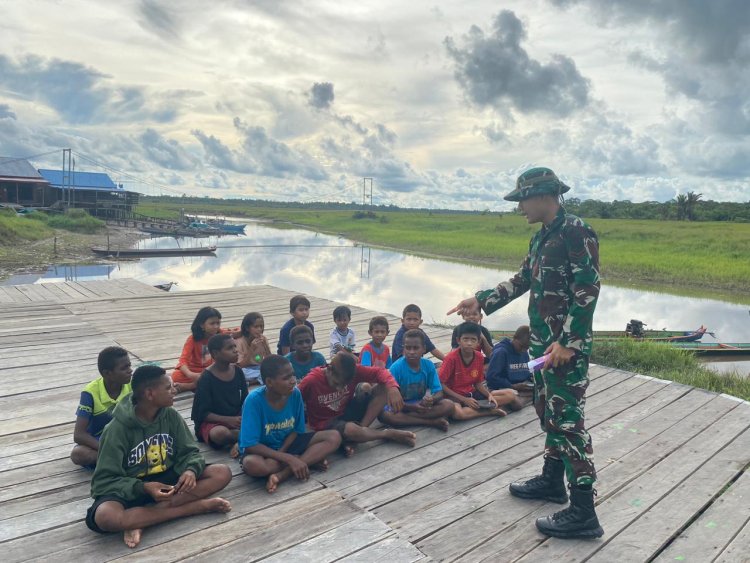 Satgas Yonif 125/SMB Mengajak Anak-Anak Bermain dan Belajar di Alam Terbuka: Inisiatif Pendidikan Luar Ruangan