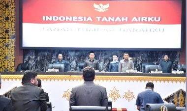 Rapat Paripurna Ke-7 DPRD Kota Pekanbaru Bahas Rancangan Peraturan dan Pembentukan Panitia Khusus 