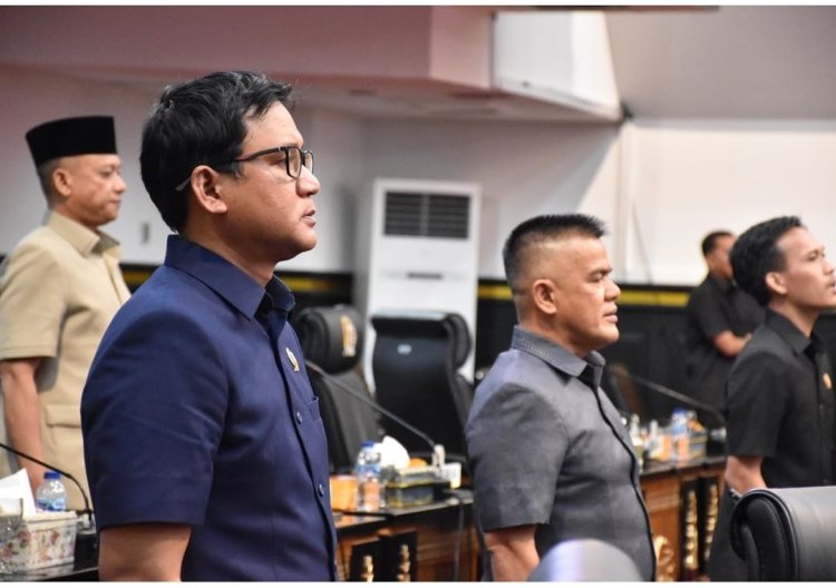 Rapat Paripurna Ke-7 DPRD Kota Pekanbaru Bahas Rancangan Peraturan dan Pembentukan Panitia Khusus 