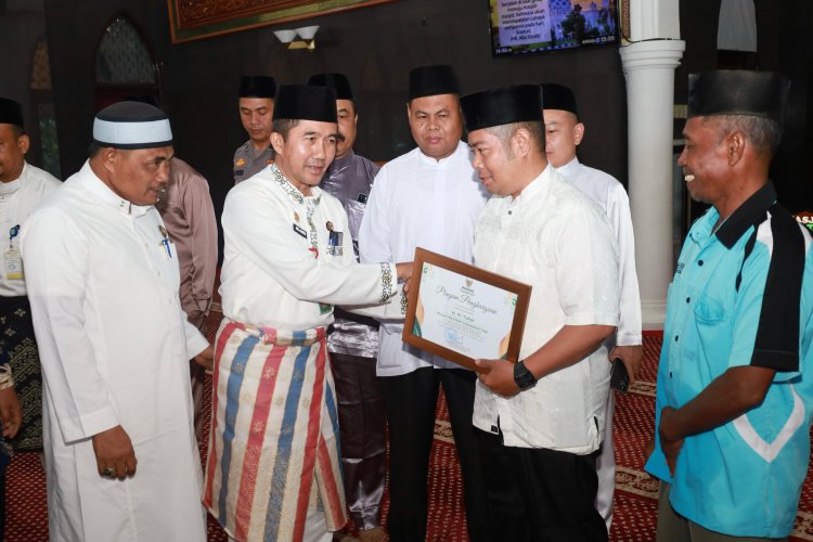 GEMAR Siak Berzakat: Pemkab Siak dan Baznas Salurkan Rp1,9 Miliar Zakat untuk 3.551 Mustahik