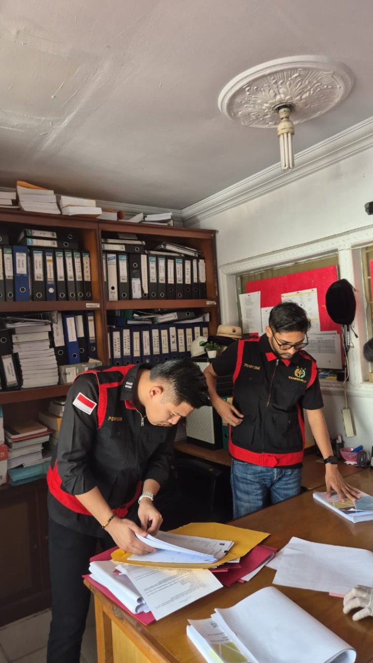 Kantor PUTR Kabupaten Indragiri Hilir Digeledah Kejaksaan, Diduga Kasus Korupsi