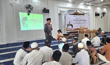 Jemaah Haji Riau Dapatkan Living Cost 750 SAR di Embarkasi Batam