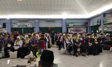 Sebanyak 442 Jamaah Haji Asal Pelalawan, Indragiri Hulu dan Kota Pekanbaru Tiba di Embarkasi Batam