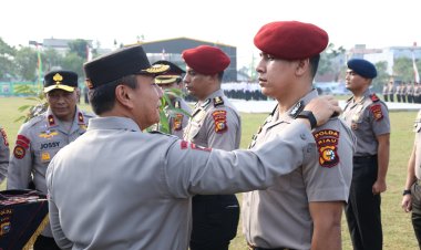 937 Personel Polda Riau Naik Pangkat, Kapolda : Semoga Menumbuhkan Semangat Kerja dan Tanggung Jawab