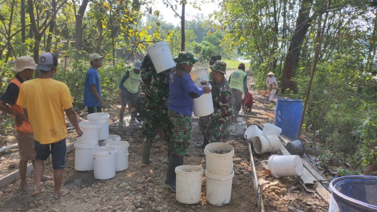 Gotong Royong TNI-Warga Warnai Pra TMMD di Boyolali