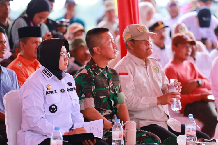 Menteri Pertanian Kunjungi Gapoktan Siak: Dorong Produksi Padi dan Irigasi Pertanian