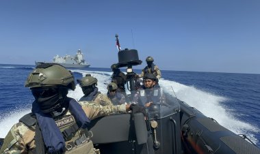 KRI Brawijaya-320 TNI AL Latihan Perdana dengan Angkatan Laut Mesir di Laut Mediterania