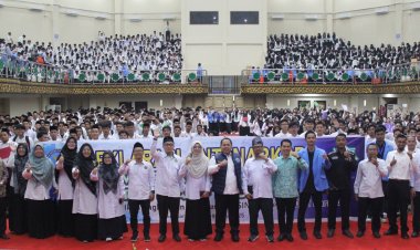 Berkolaborasi Dengan BNN Pekanbaru, 5.724 Mahasiswa UIN Susqa Riau Deklarasi Anti Narkoba