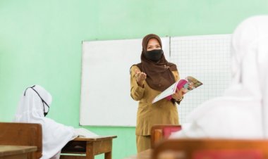 Guru di Lumajang Dipenjara 1,5 Tahun Akibat Kredit Mobil Teman