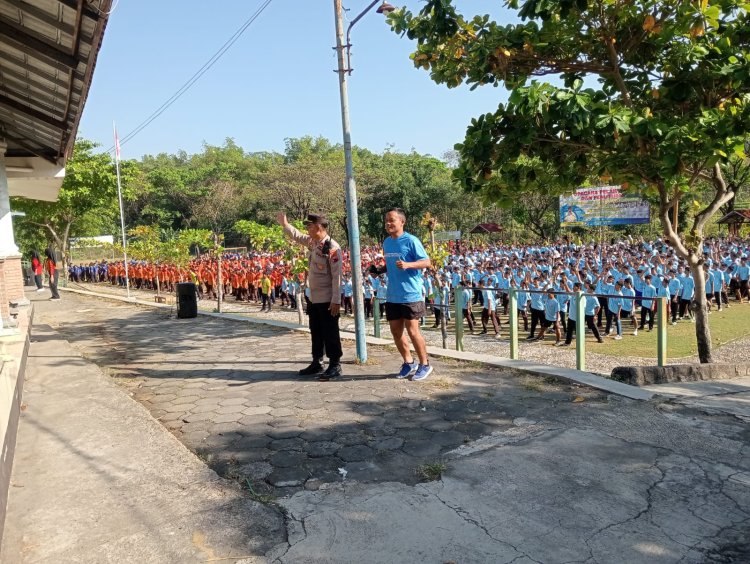 Danramil Gemolong Ikut Lomba Lari Merdeka di SMK Sakti Semarakkan HUT RI ke-80