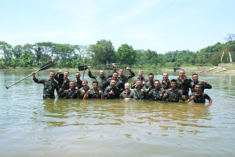 Small Boat Training TNI–Belanda Perkuat Operasi Amfibi di Super Garuda Shield 2025