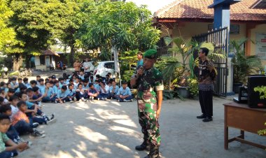 Bati Koramil 03/Serengan Ajak Siswa SMP Surakarta Tak Terprovokasi Isu Demo