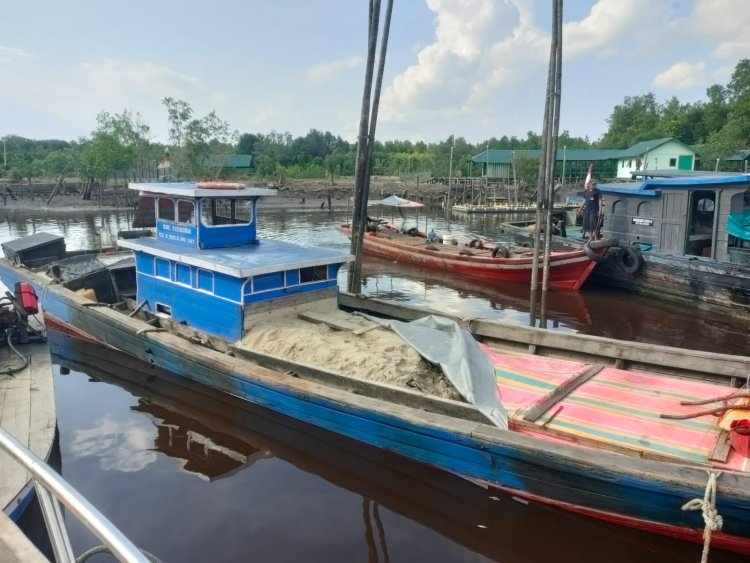Ditpolairud Polda Riau Tetapkan 3 Tersangka Kasus Tambang Pasir Laut Ilegal