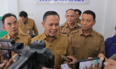 Pemko Pekanbaru Tegas Tertibkan Billboard Sejak Awal 2025