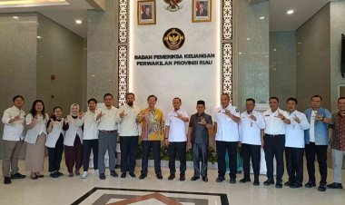 Peningkatan PAD Pekanbaru, Wako Hadiri Penyerahan LHP BPK Riau