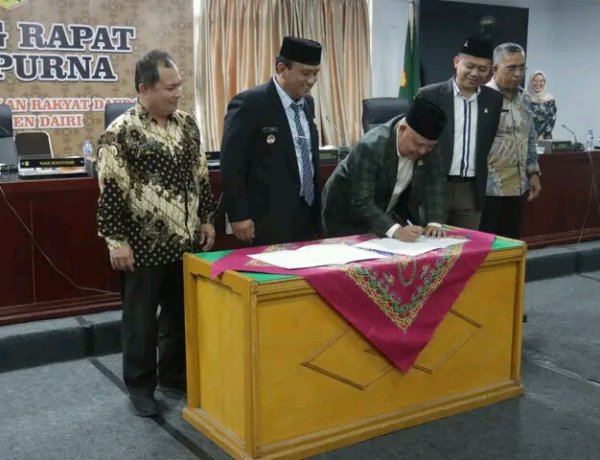 DPRD Dairi Bersama Pemkab Dairi, Menyetujui Ranperda RTRW Kabupaten Dairi Tahun 2026–2046